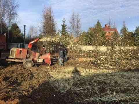 Дробление веток в щепу